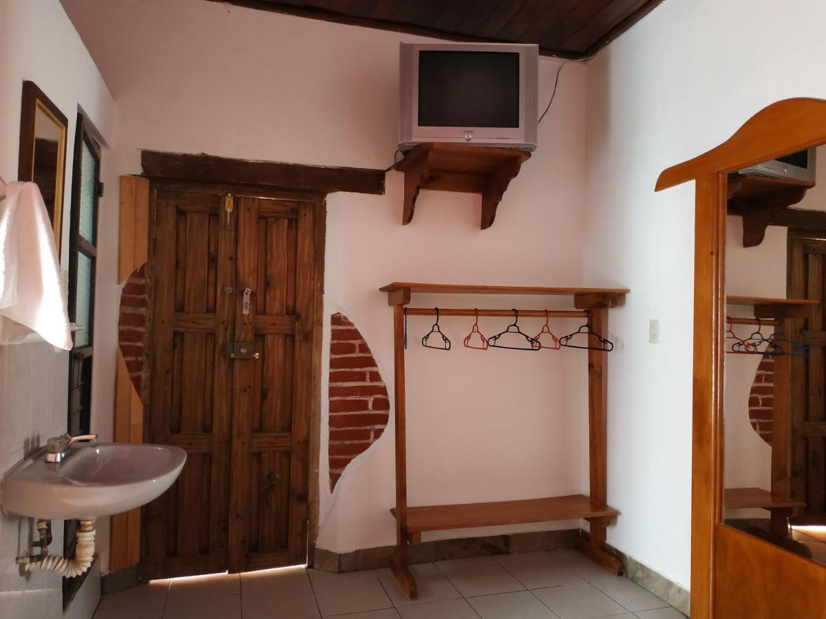 Hotel Alexandria San Cristóbal de Las Casas Zewnętrze zdjęcie